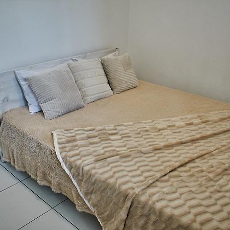 Vacation Home Lubov Kamianets-Podilsky Extérieur photo