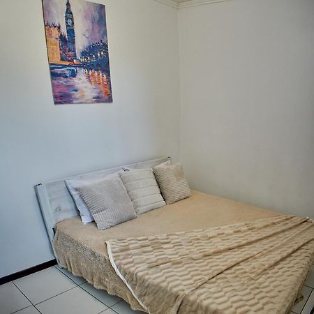 Vacation Home Lubov Kamianets-Podilsky Extérieur photo