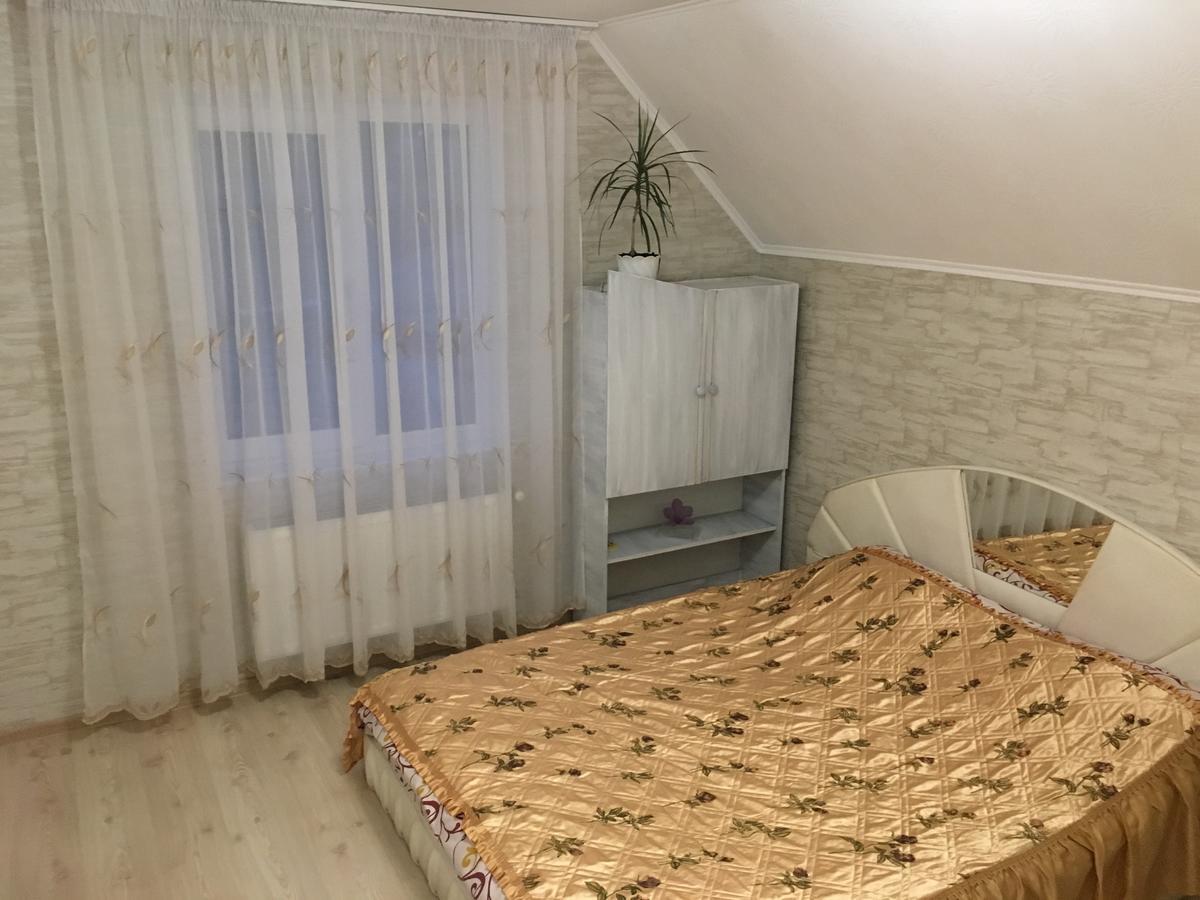 Vacation Home Lubov Kamianets-Podilsky Extérieur photo